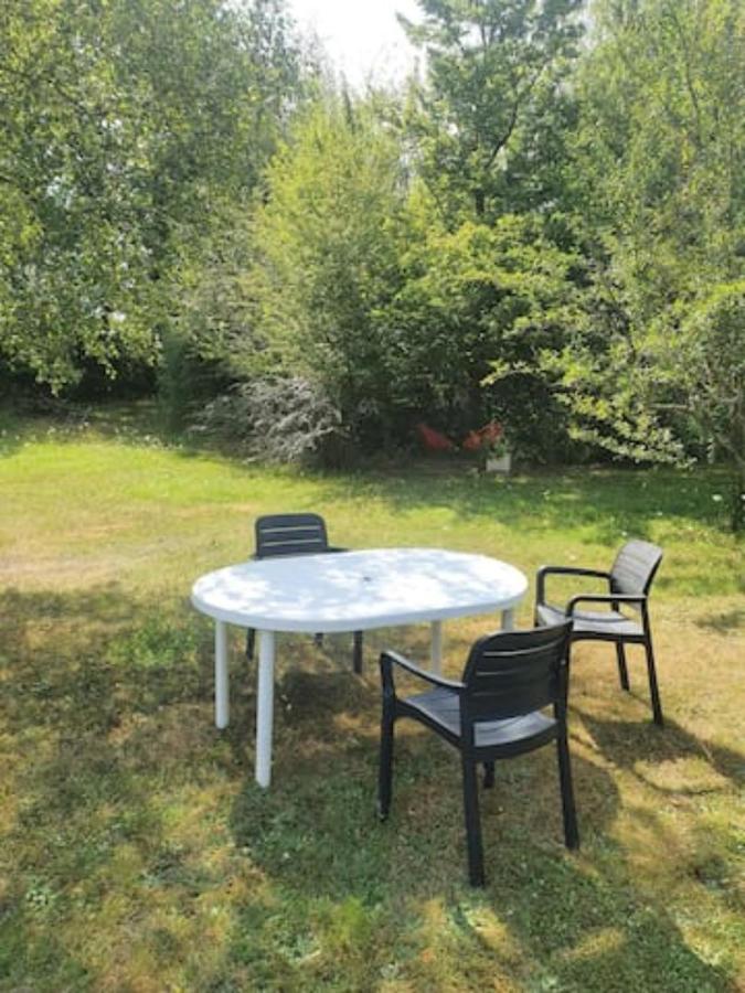 Chambre D'Hotes A La Campagne "Le Coudry" Serley Exterior photo