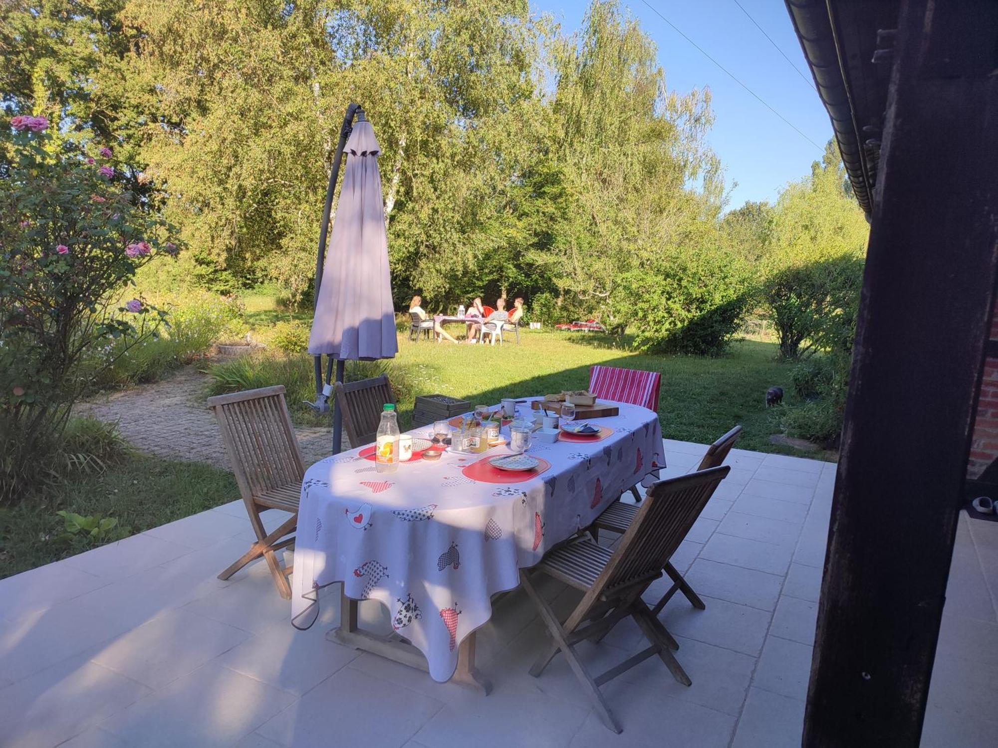 Chambre D'Hotes A La Campagne "Le Coudry" Serley Exterior photo